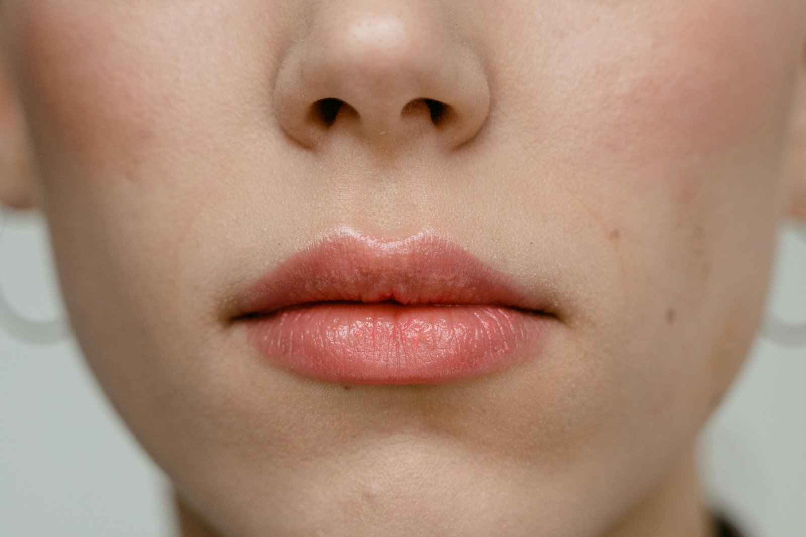 Bibir Wanita Sehat Menjaga Kualitas Air Liur