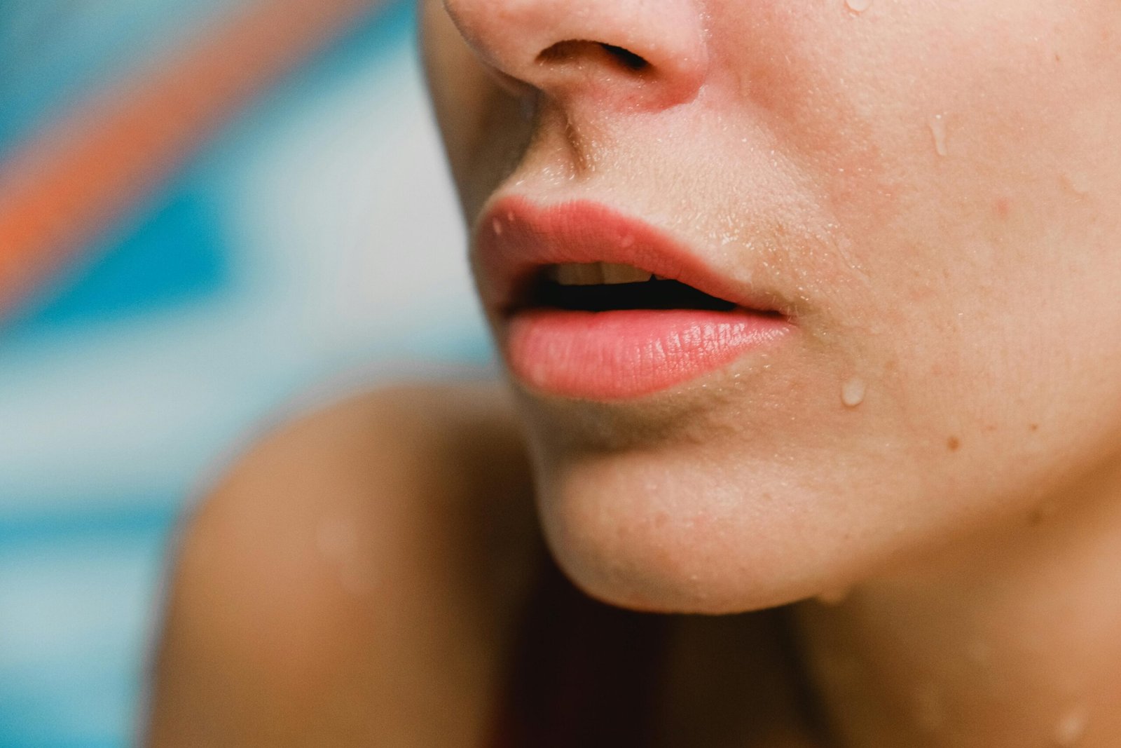 Bibir Basah Kualitas Air Liur